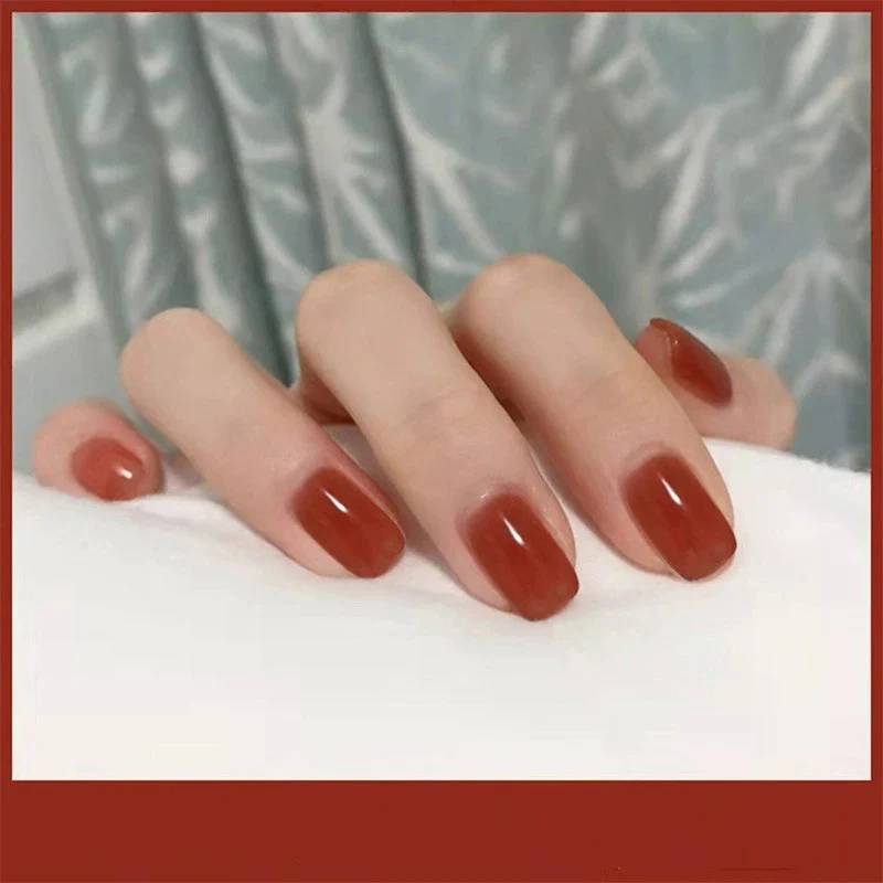 Glänzendes langes Nagelset Brehn