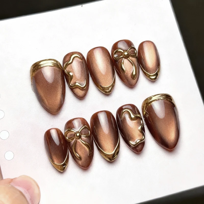 Dekoratives Press-On Nagelkunst Set Brehn