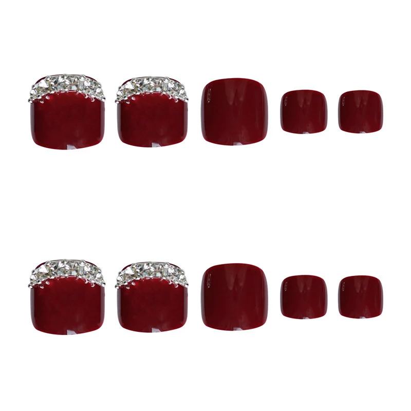 Glamouröse mit Rhinestones akzentuierte Press-On Zehennägel Brehn
