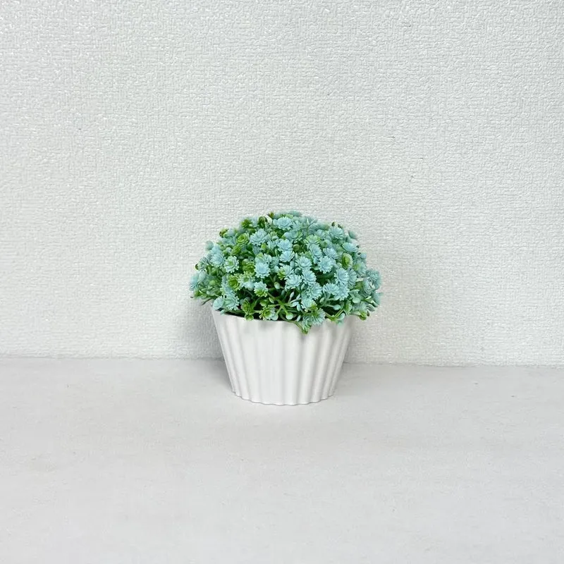 Dekorative Mini-Blumenarrangement