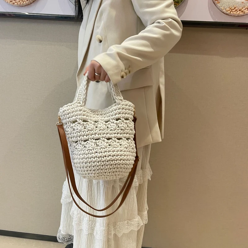 Moderne Handtasche mit stilvollem Muster Skanto