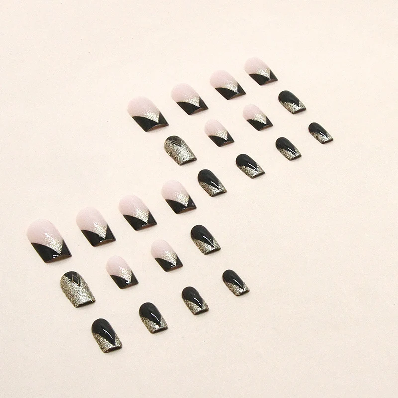 Glamouröse Press-On Nagelset mit Glitzer und künstlerischem Design Brehn