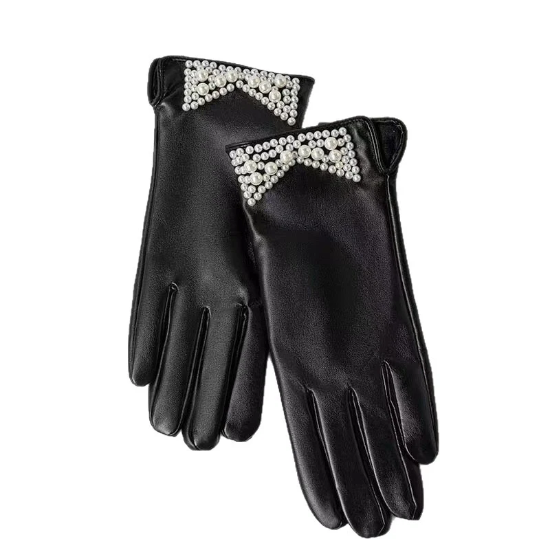 Elegante Lederhandschuhe mit Kettendetails Brehn