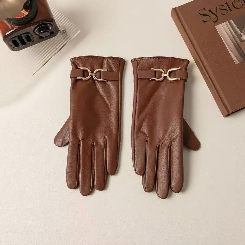 Elegante Lederhandschuhe mit Kettendetails Brehn