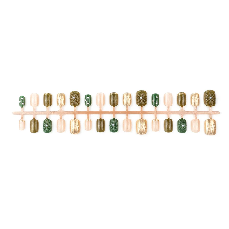 Artisan Floral Press-On Nail Set