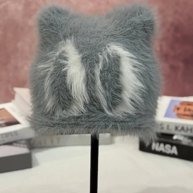 Gemütliche Kunstfell-Katzenohr-Mütze Brehn