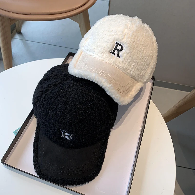 Damen Flauschige Plüsch-Baseballkappe Skanto