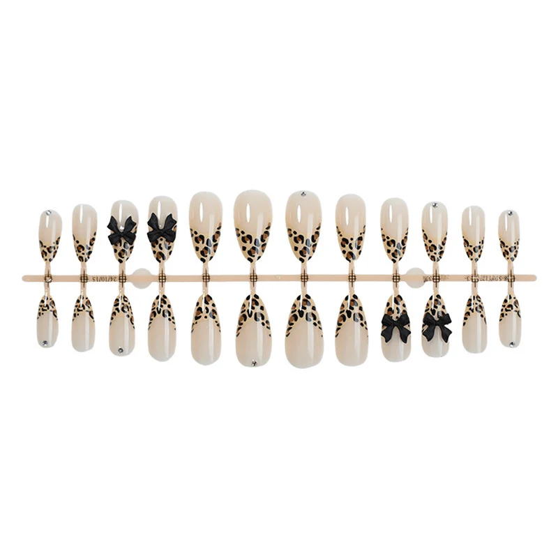Chic Leopard Print Schleifen Press-On Nagelset Brehn