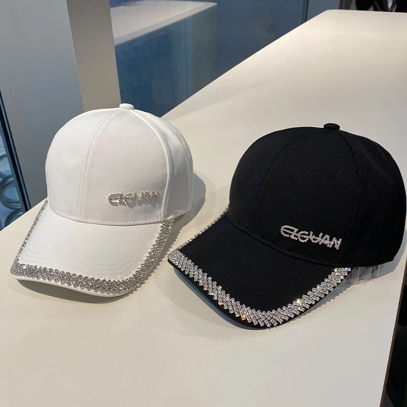 Damen Glitzernde Baseball Cap mit Strassbesatz Skanto