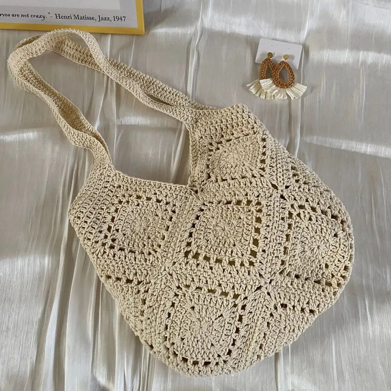 Handgeknüpfte Crossover-Tasche mit Blumenmotiven Skanto