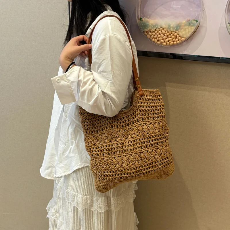 Handgeknüpfte Shopper-Tasche mit integriertem Ledergriff Skanto