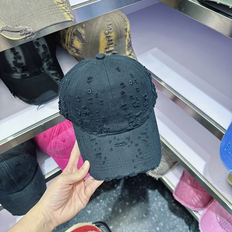 Damen Baseballkappe im Used-Look aus Jeans Skanto