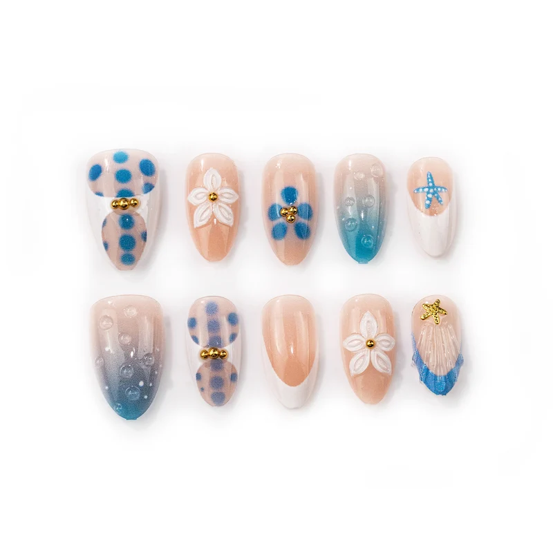 Künstlerisches Press-On Nagelkunst Set mit floralen und geometrischen Designs Brehn