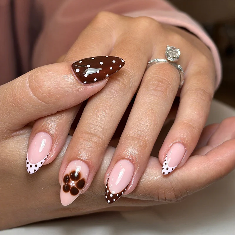 Künstlerisches Polymer Press-On Nagelkunst Set Brehn