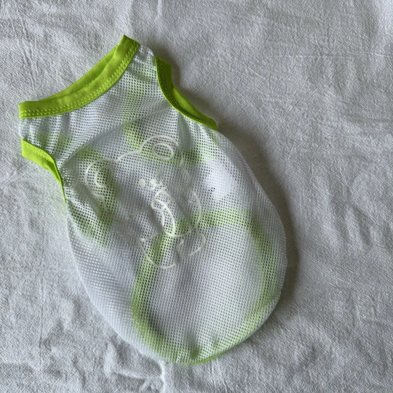 Leichtes atmungsaktives Mesh-Hundeshirt mit reflektierendem Bärenaufdruck und Kontrastbesatz