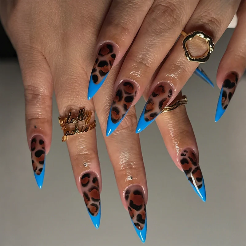 Künstlerisches Leopardenmuster Stiletto Press-On Nagelset Brehn
