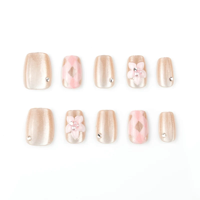 Künstlerisches mit Edelsteinen verziertes Press-On Nagelkunst Set Brehn
