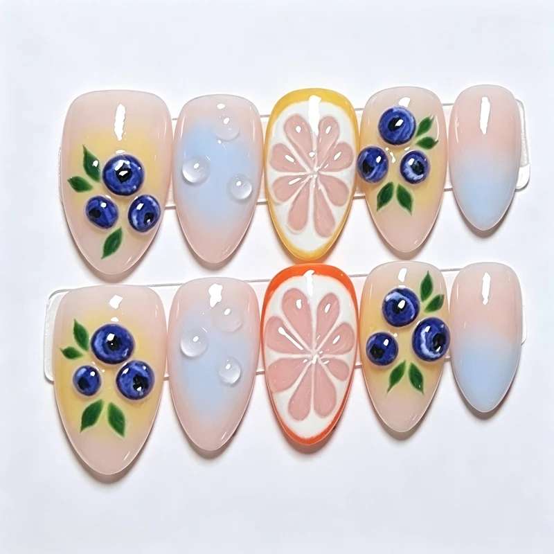 Künstlerisches, von Früchten inspiriertes Press-On-Nagelset Brehn