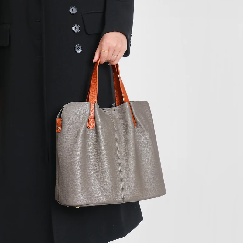 Weiches Rindsleder Raffiniert Shopper Tote mit Kontrastkurzen Griffen