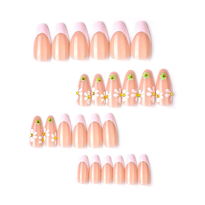 Künstlerisches, mit Blumen verziertes Press-On Nagelset Brehn