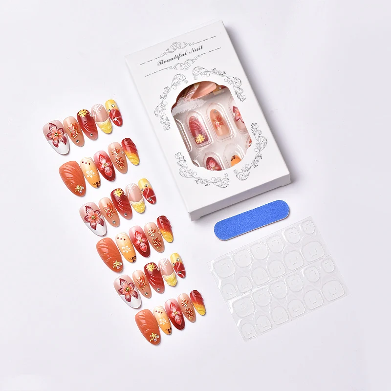 Künstlerisches Floral Press-On Nail Set Brehn 1790636735