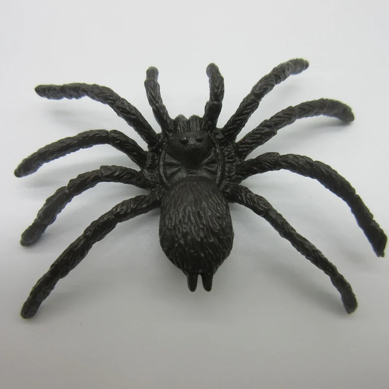 Realistische gruselige Krabbelspinnen-Figurinen Brehn