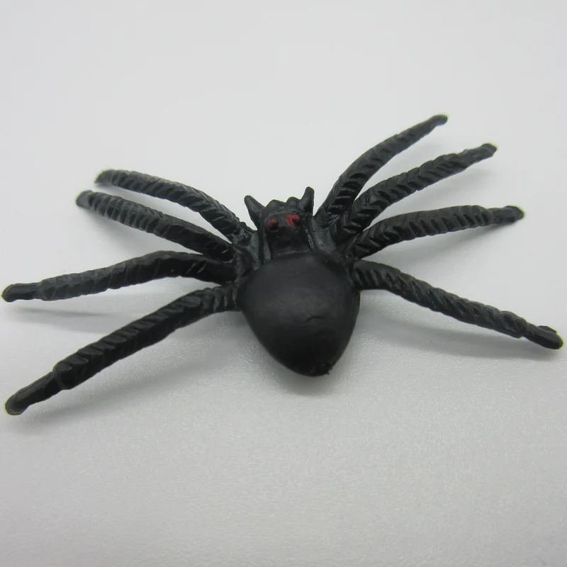 Realistische gruselige Krabbelspinnen-Figurinen Brehn