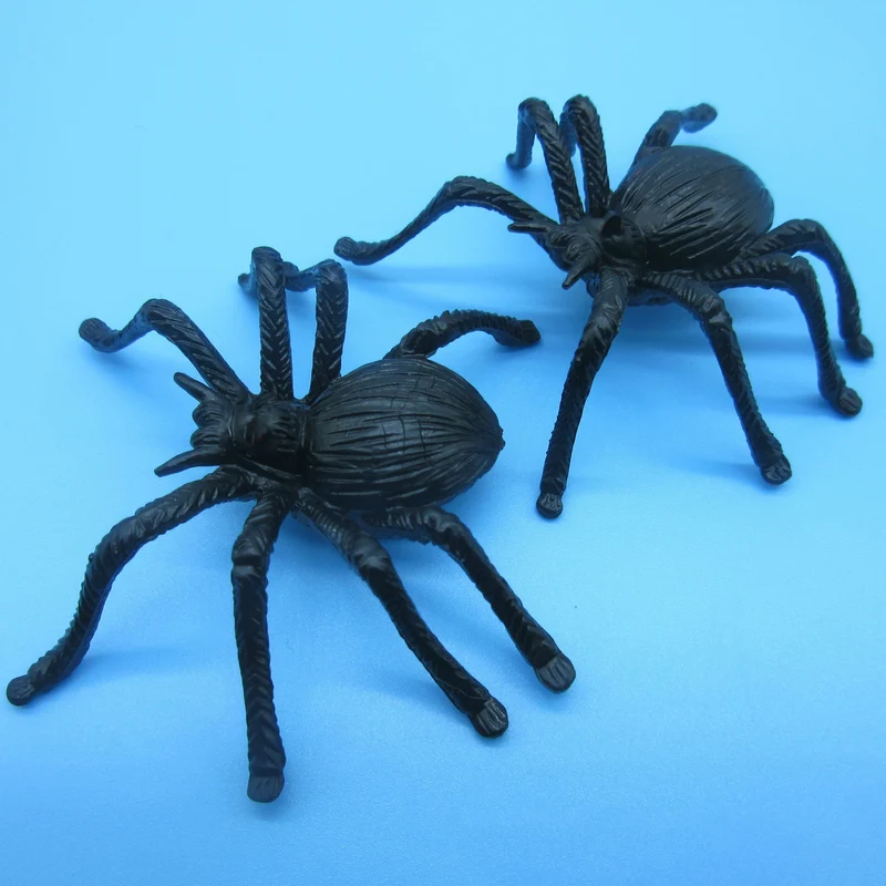 Realistische gruselige Krabbelspinnen-Figurinen Brehn