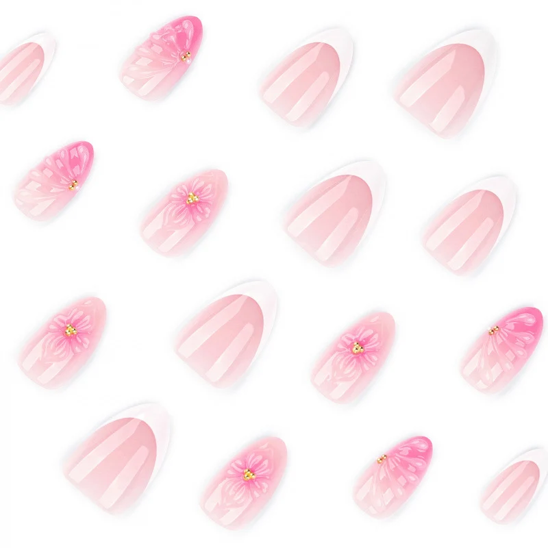 Künstlerisches Floral Press-On Nagelkunst Set mit Muschel- und Edelsteinakzenten Brehn