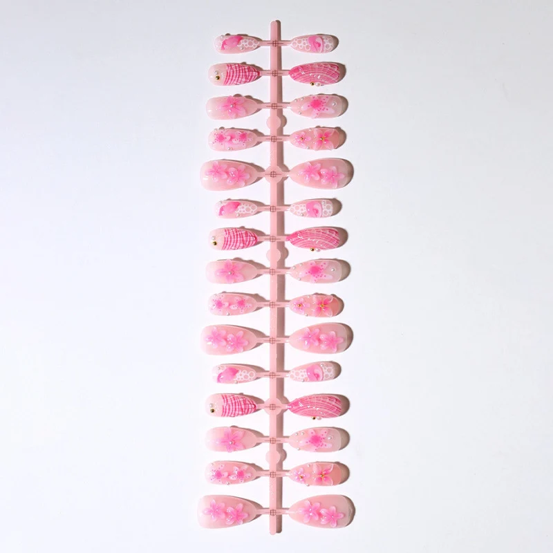 Künstlerisches Floral Press-On Nail Art Set Brehn 1790636644