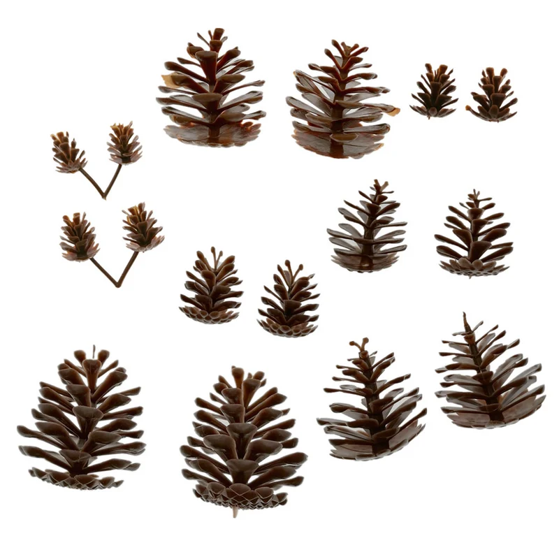Dekorative Kiefernnadel-Figuren Brehn