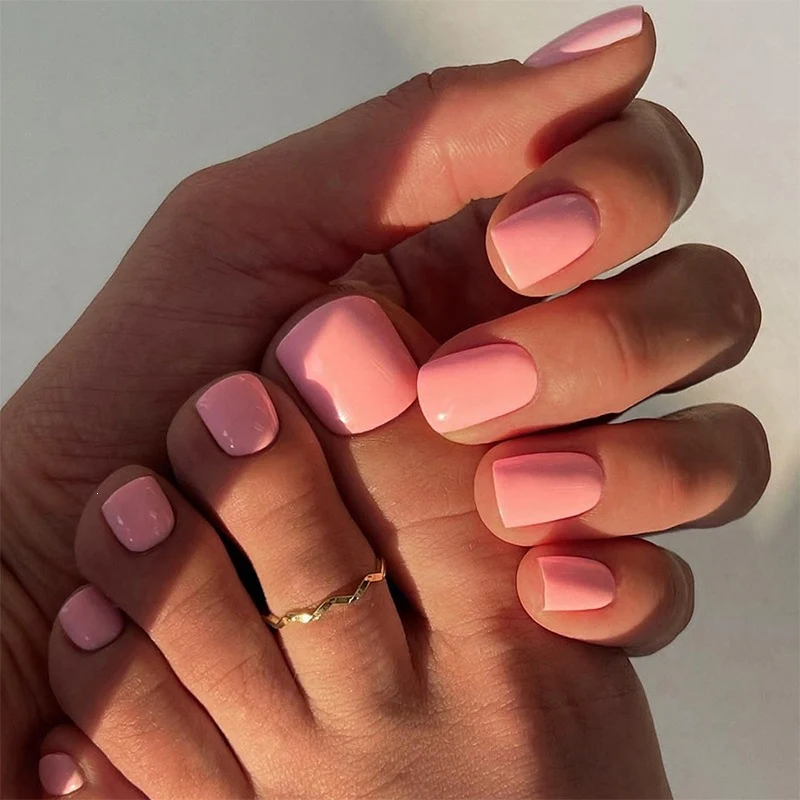 Kunstnail Set mit eleganten French-Spitzen Brehn