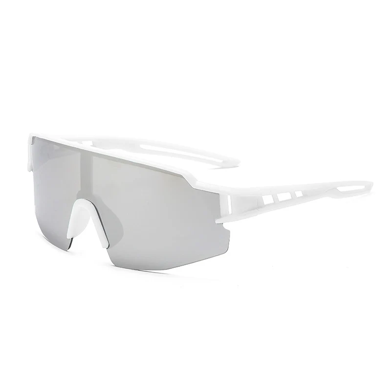 Unisex Skanto Sport-Wrap-Sonnenbrille mit ultraleichter Polycarbonat-Linse und rutschfesten Nasenpads