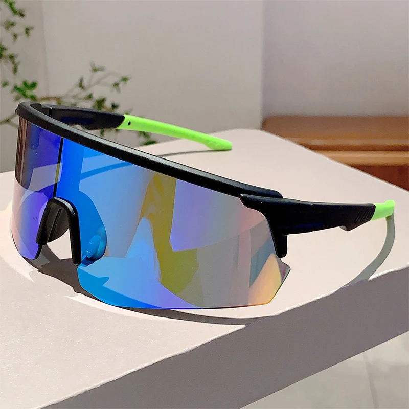 Unisex Skanto Performance Sportsonnenbrille mit Vollvisierlinse und bruchsicherer Polycarbonatlinse Skanto