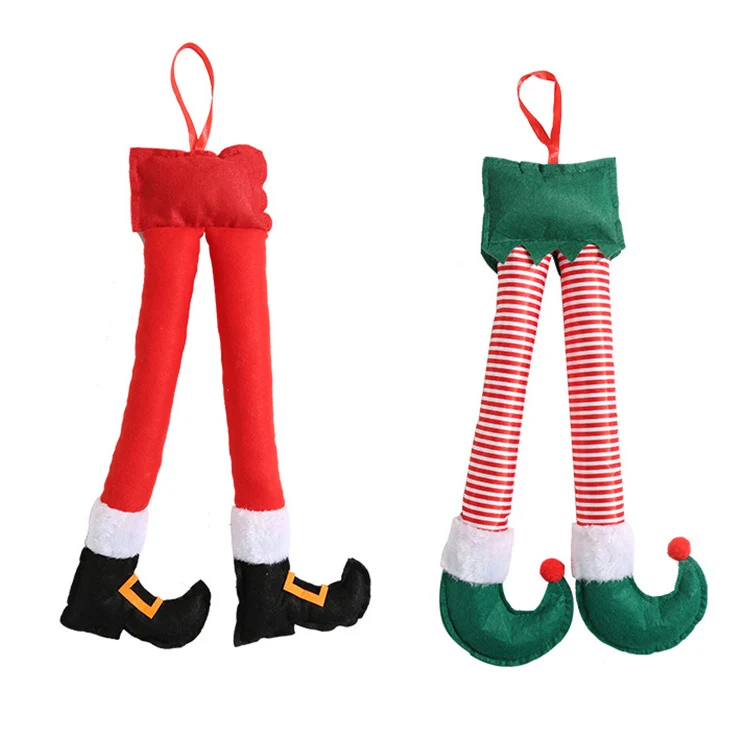 Lustige Weihnachtsbaumdeko mit Elfenschuhen