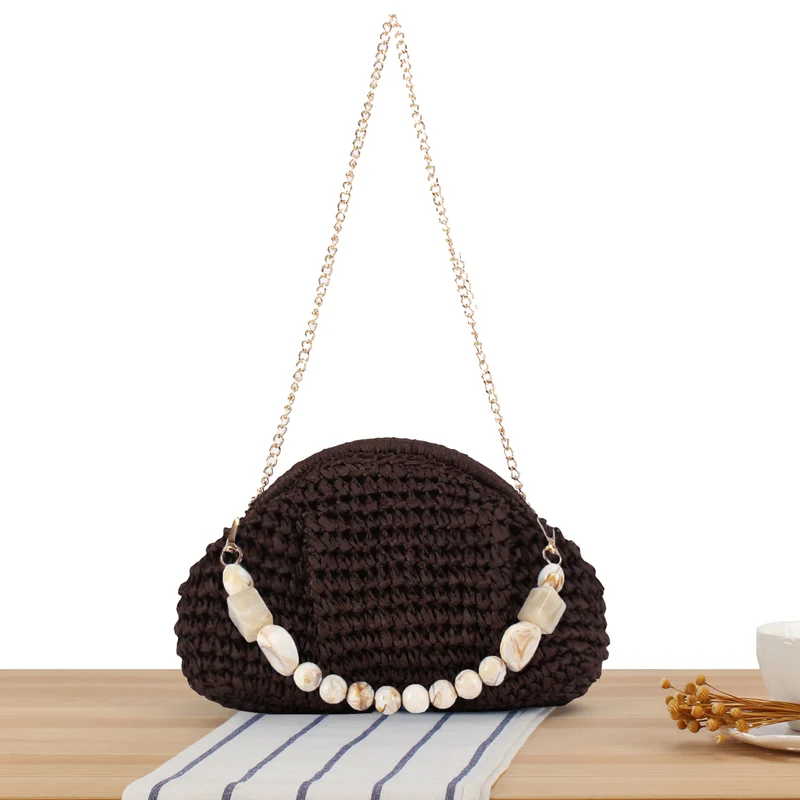 Um Rucksack mit dekorativem Muschel-Design Skanto