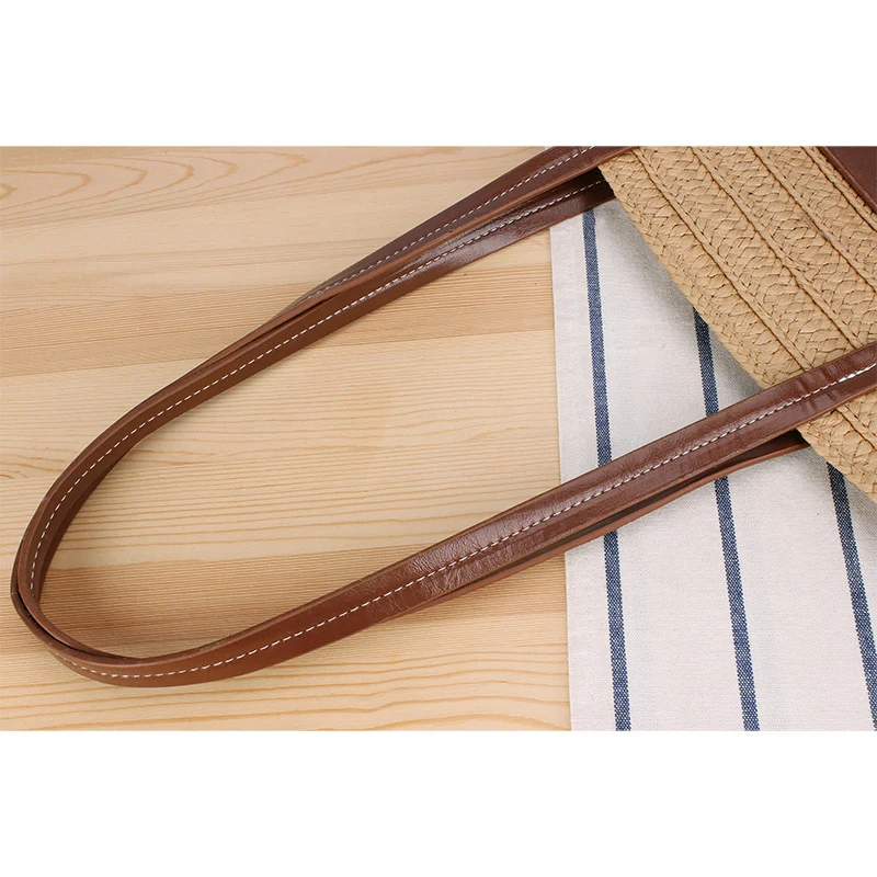 Trendige Stroh-Strandtasche mit Lederdetails Skanto