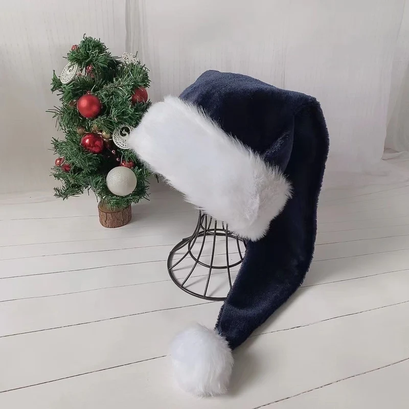 Weihnachtsmütze aus Plüsch mit luxuriösem Kunstfell