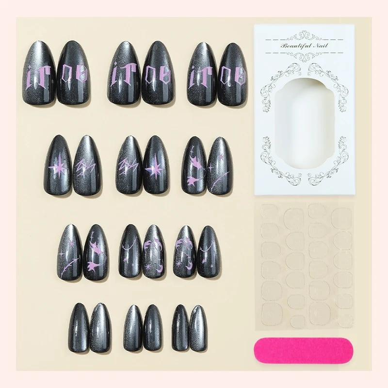Kunstnagelset mit kreativen grafischen Designs Brehn