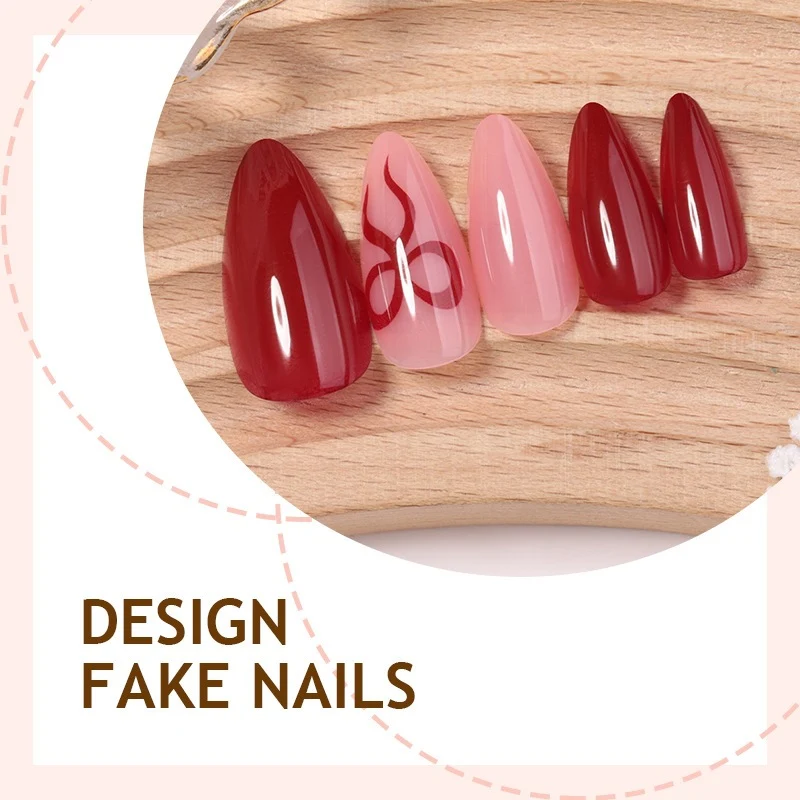 Kunstnagelset mit luxuriösen tiefroten und blassen Rosétönen Brehn