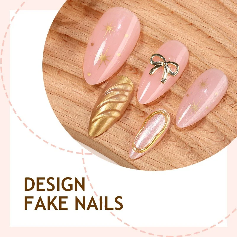 Kunstnagelset mit luxuriösen Designs und glamourösen Akzenten Brehn