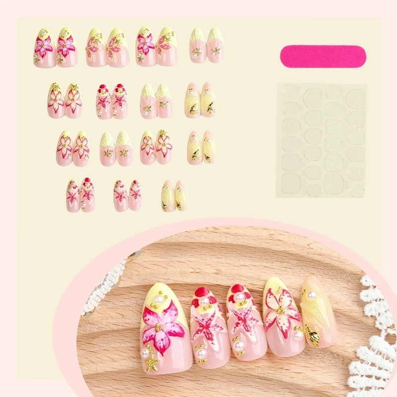Kunstnagelset mit luxuriösen 3D-Details und floralem Design Brehn