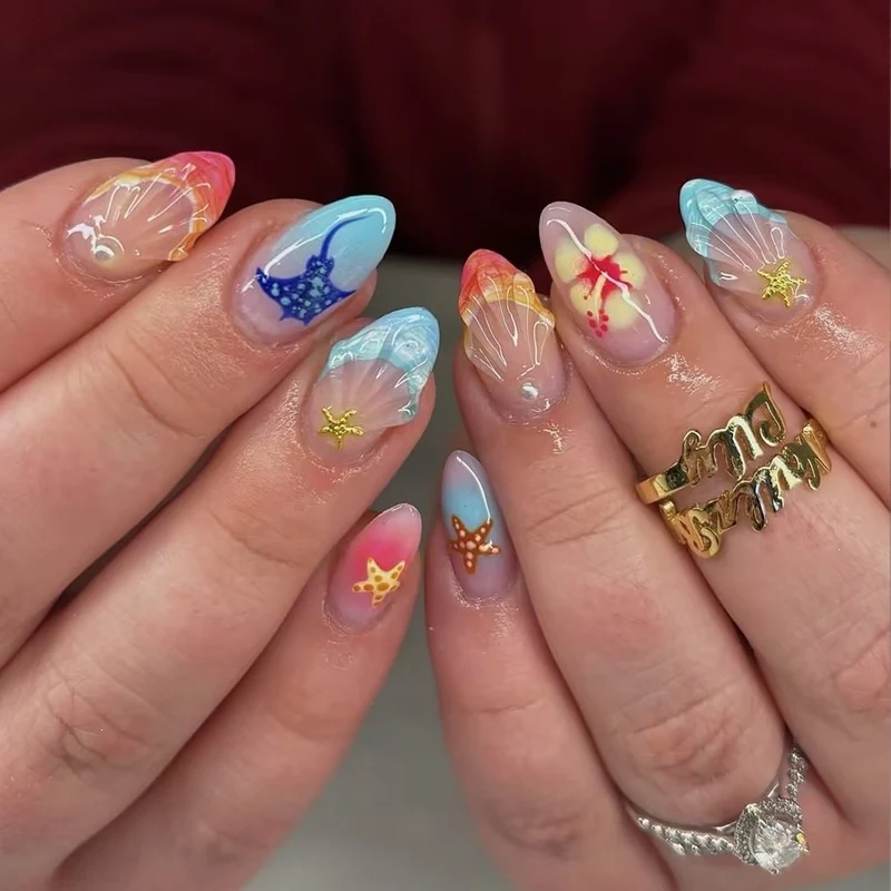 Kunstnagelset mit maritimen Motiven und hochwertigem Design Brehn