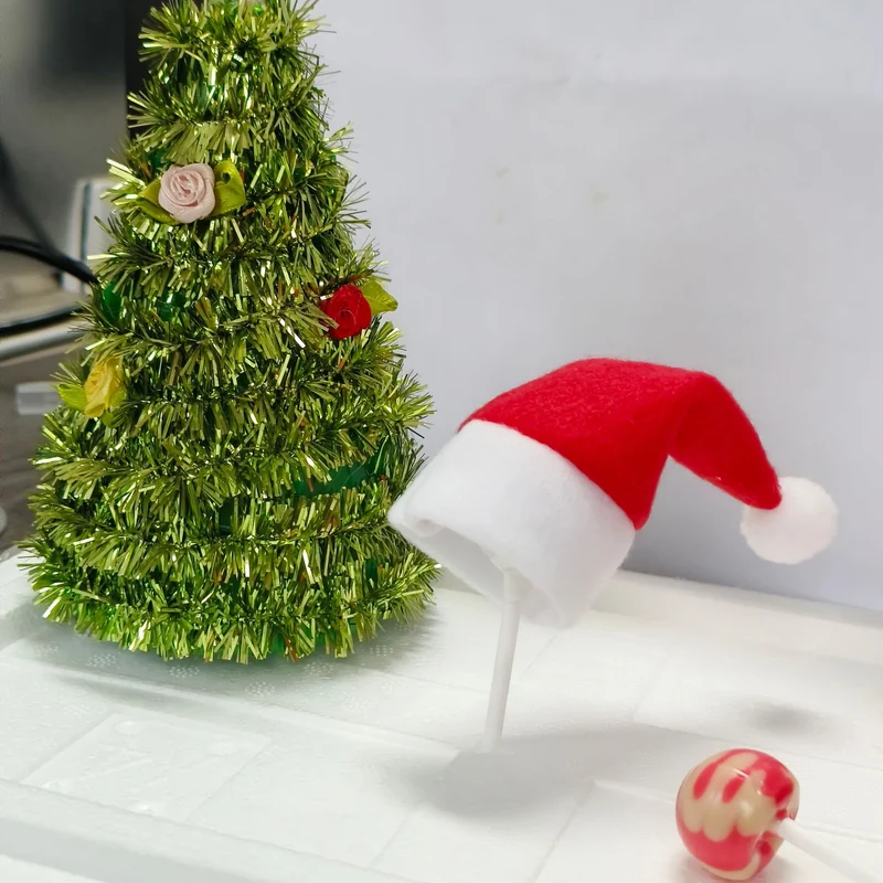 Plüsch Weihnachtsmütze mit Ohrenschutz