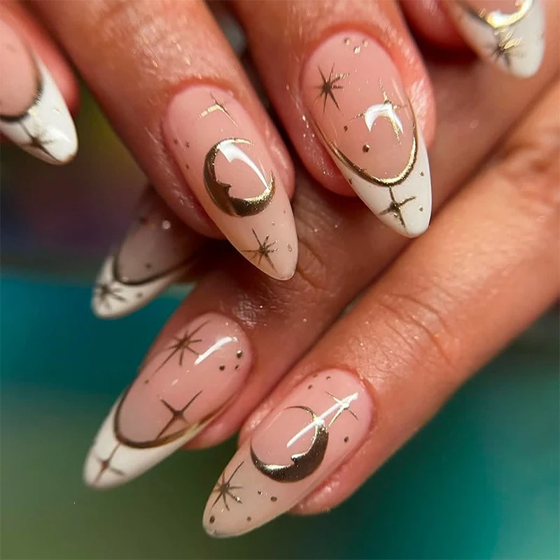 Kunstnagelset mit stylischem Mond-Design Brehn