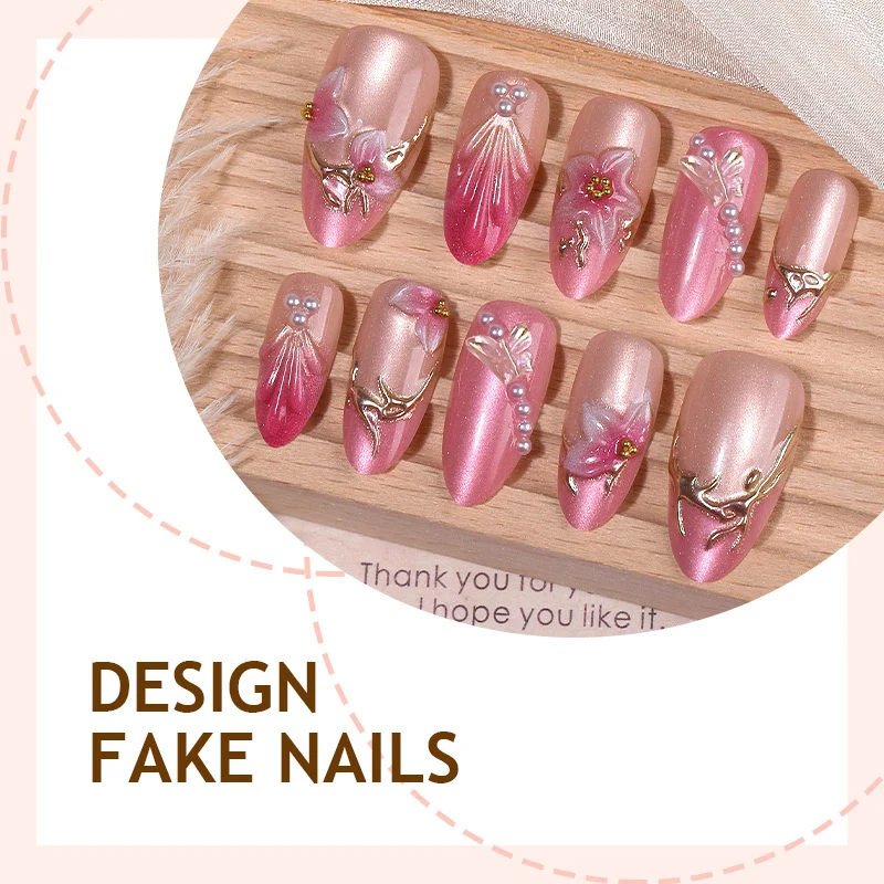 Kunstnagelset mit floralen 3D-Designs und eleganten Glanz-Akzenten Brehn