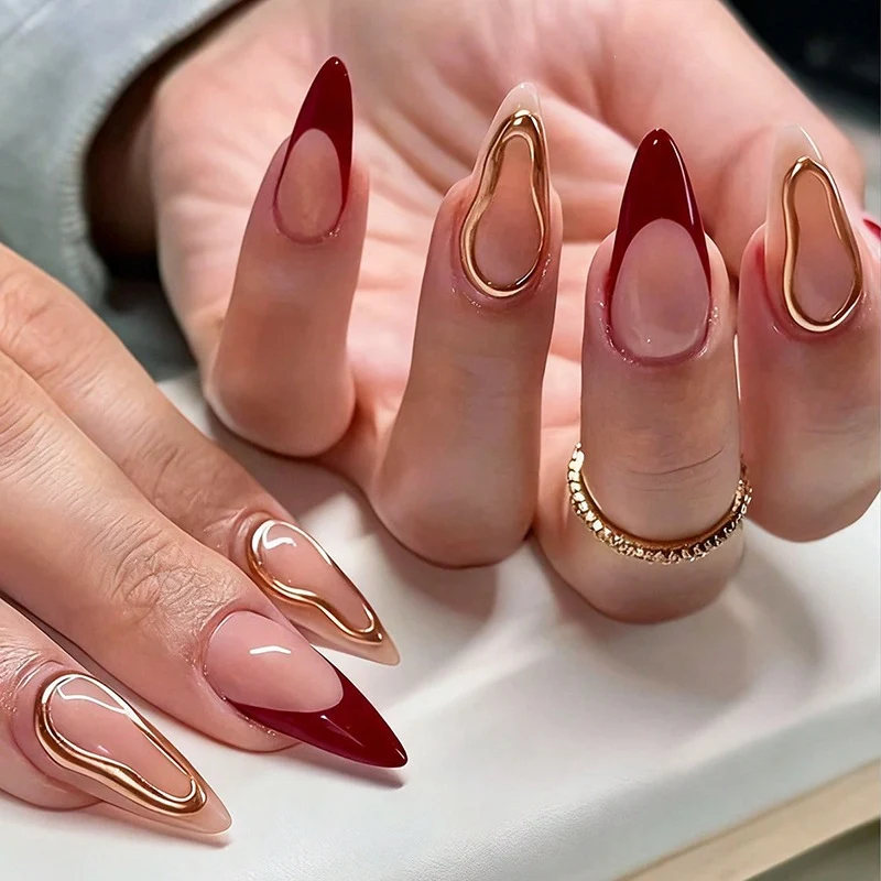 Kunstnagelset mit stilvollen Designs Brehn