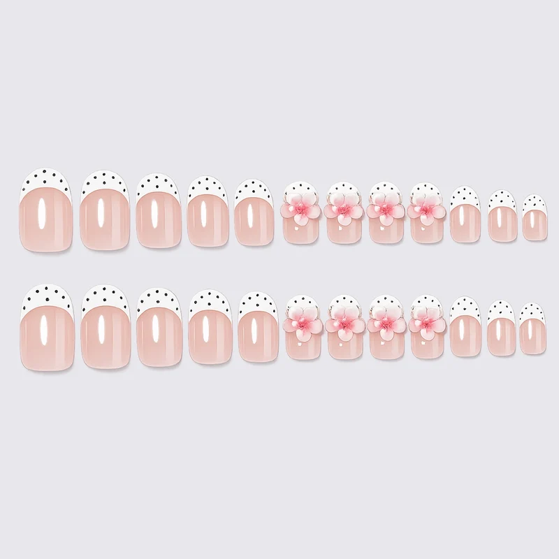 Kunstnagelset mit floralem und gepunktetem Design Brehn