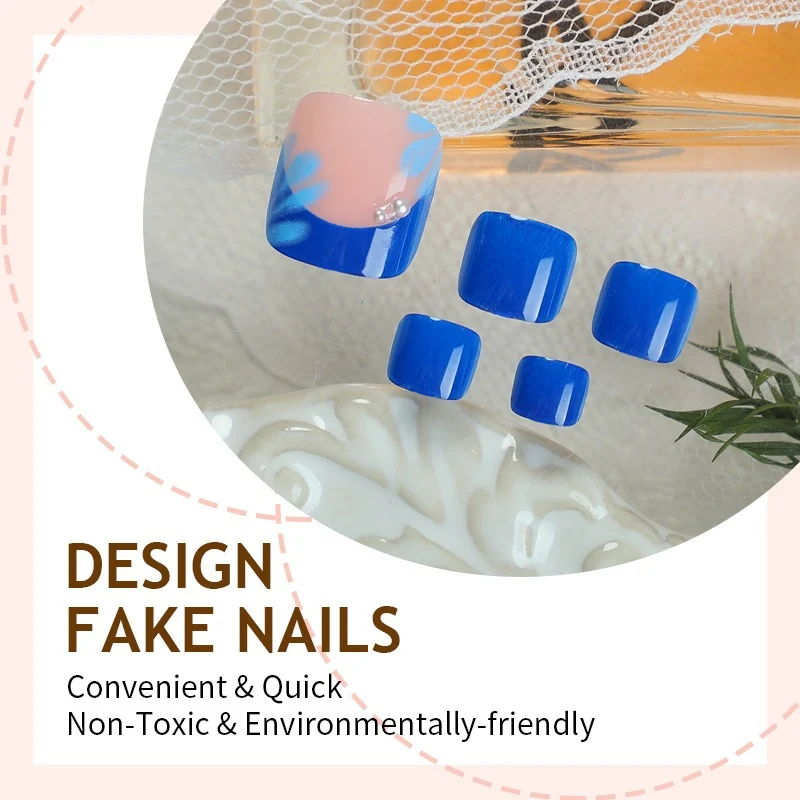 Kunstnagelset mit frühlingshaften Blumen-Designs und glitzernden Akzenten Brehn
