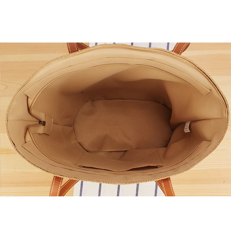 Strandtasche mit modernen Streifen Skanto